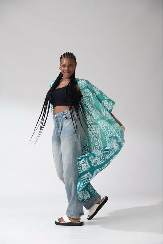 Pre-order Amore Midi Kimono