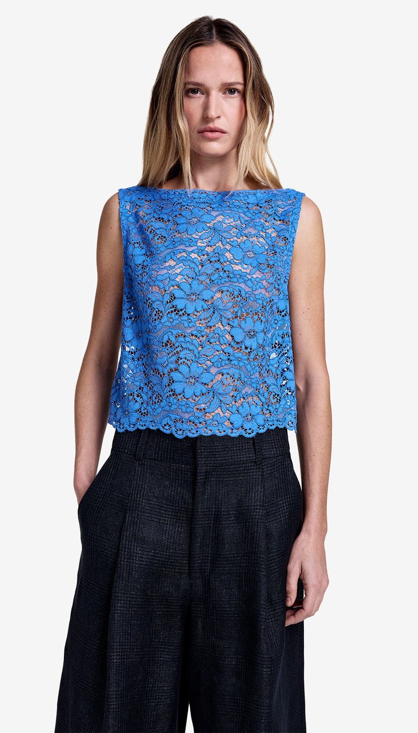 Scallop Lace Shell