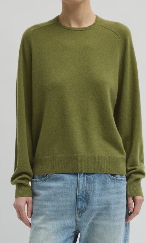 Featherweight Cashmere Crewneck Sweater