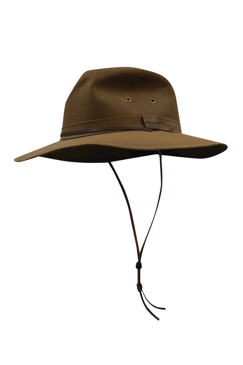WIDE BRIM OILSKIN HAT