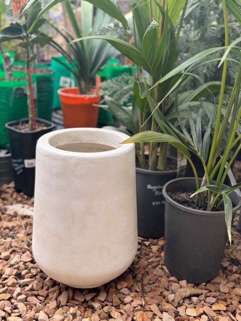 Capri White Fibreclay Pot 32 X 37cm