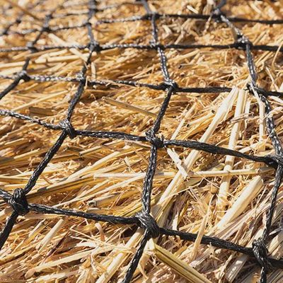 Round Bale hay net 4x4