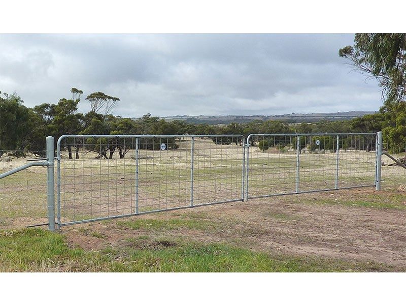Farm Gate 4.2M 1.17mH,25NB, Vertical Brace, 150x100mm Mesh