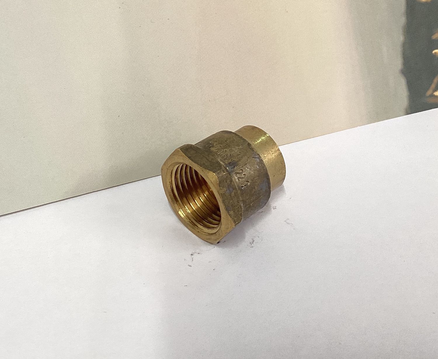 Brass Red Hex Socket 1/2" x 3/8"(15x10mm)