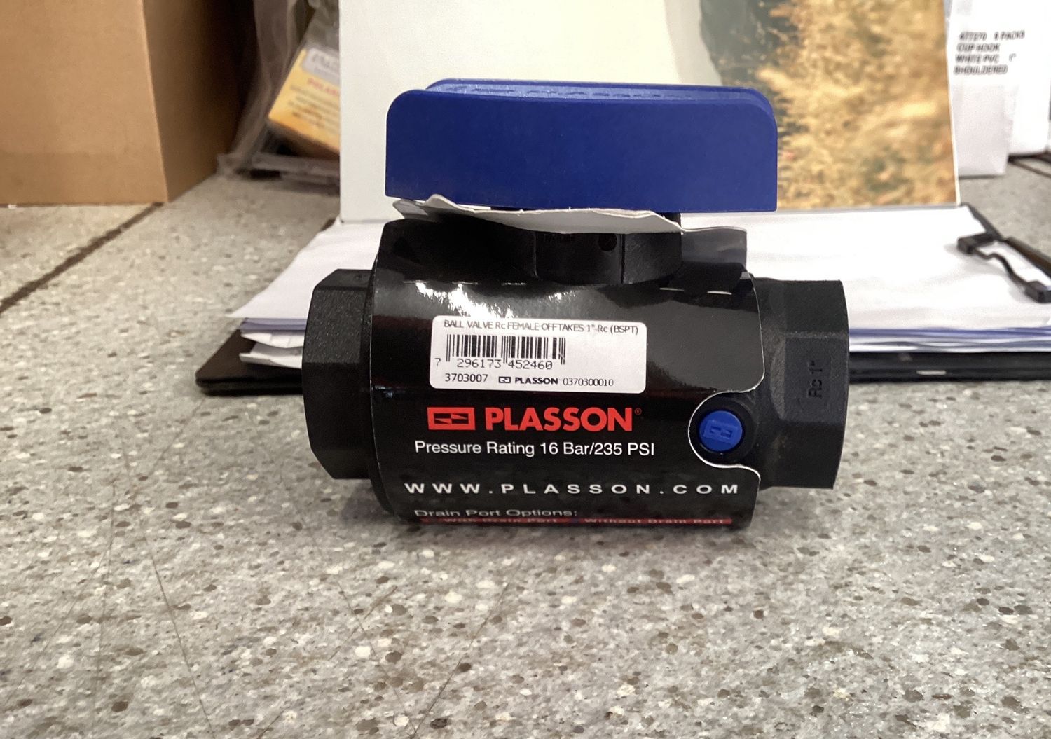 Ball valve poly 1" Plasson - no drain