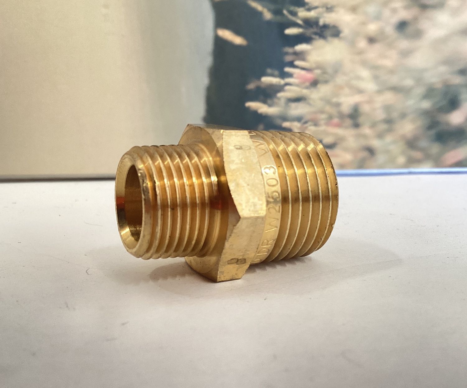 Brass nipple 1/2" x  3/8"
