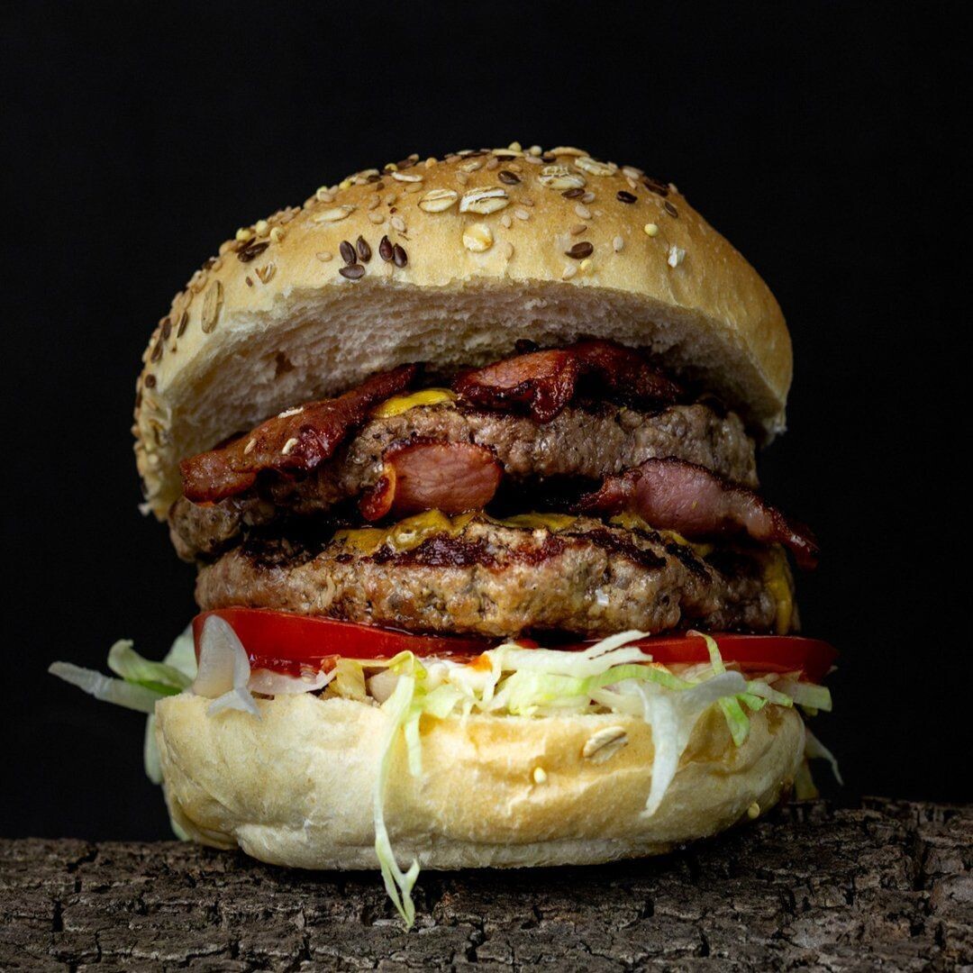 MEGA JACK'S