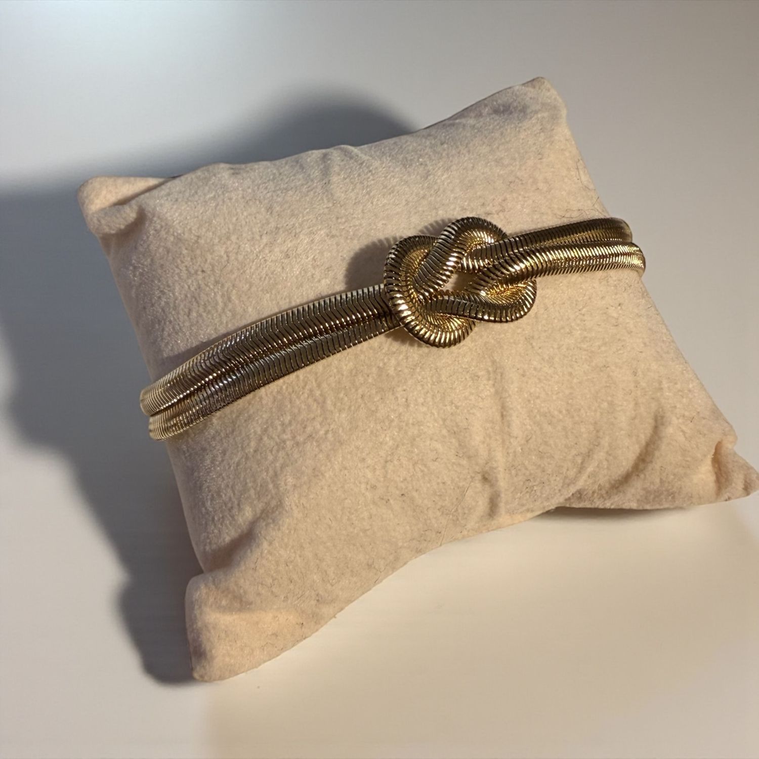 Bracciale knot