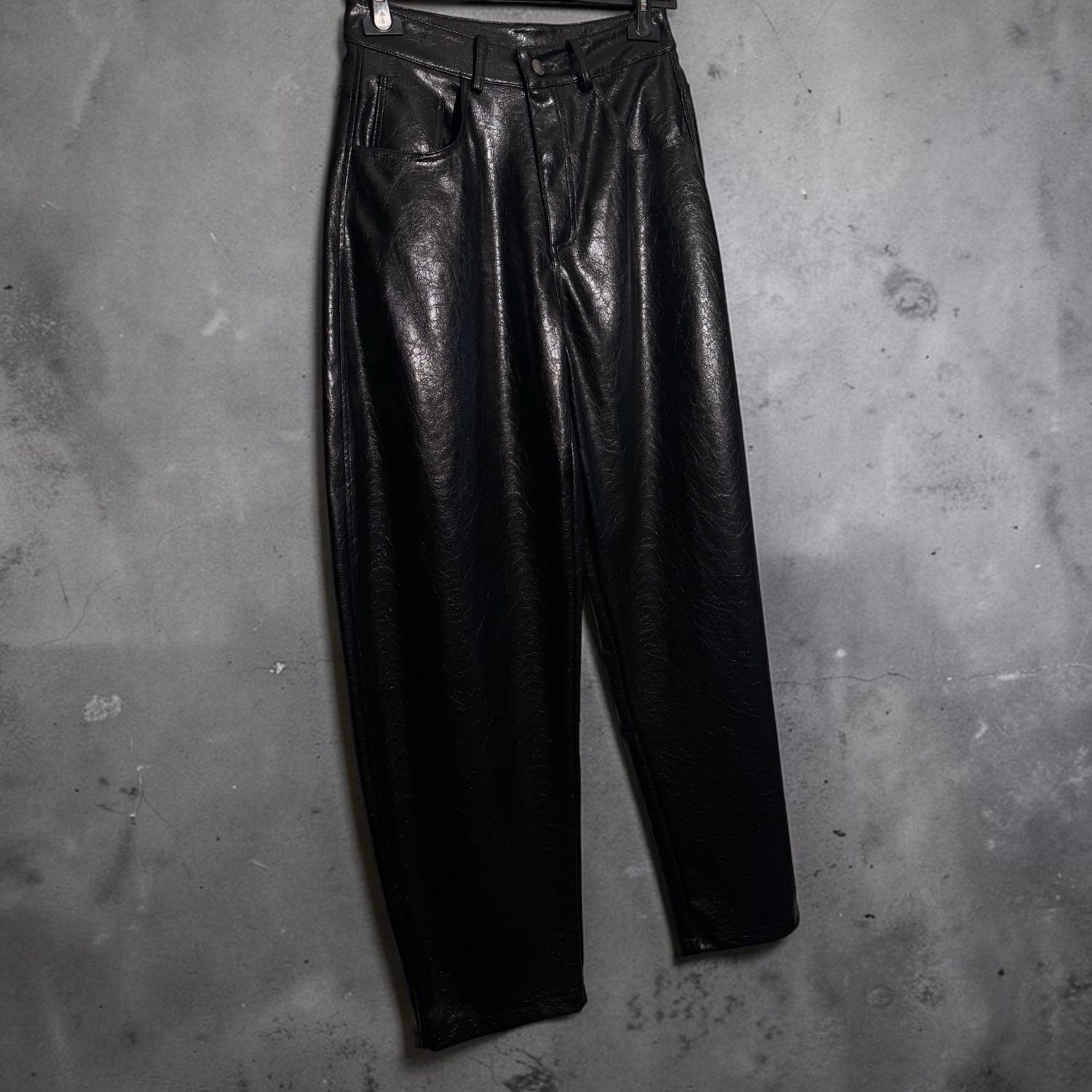 Pantaloni ecopelle lucidi