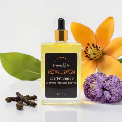 Scarlet Suede Body Oil
