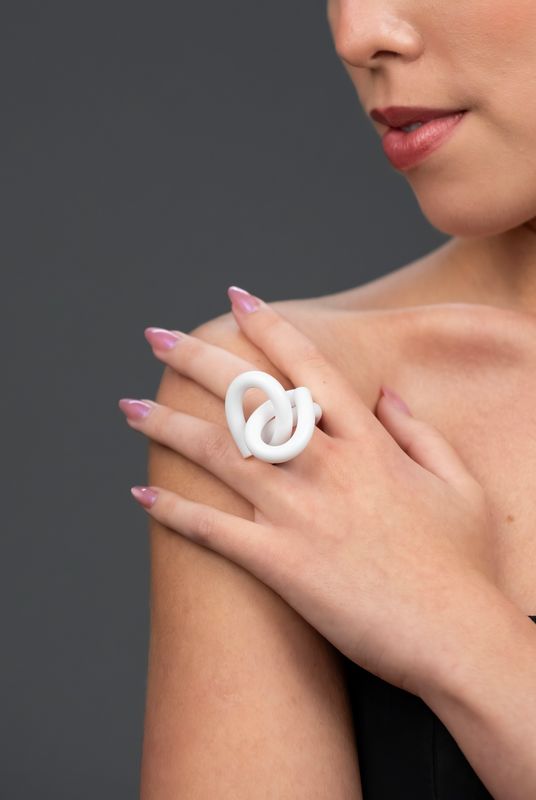 RS- Chofa Nudo Rings