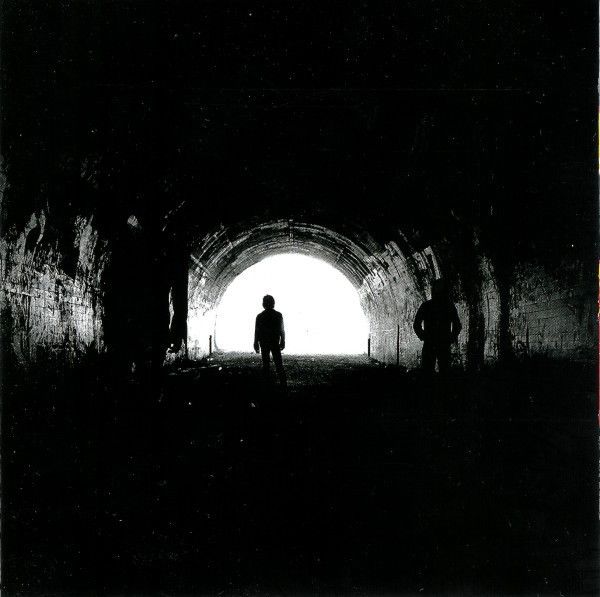 Black Rebel Motorcycle Club – Take Them On, On Your Own