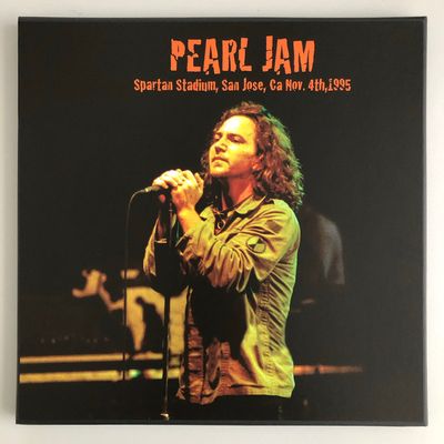 Pearl Jam – Spartan Stadium, San Jose, Ca Nov. 4th, 1995