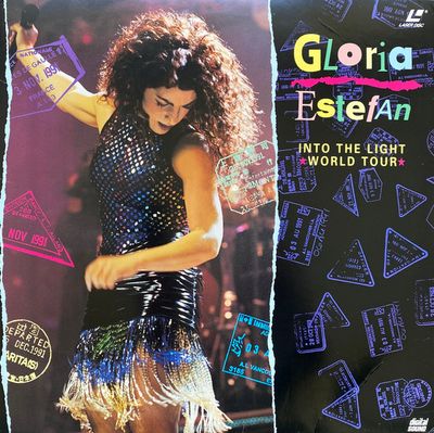 Gloria Estefan – Into The Light - World Tour