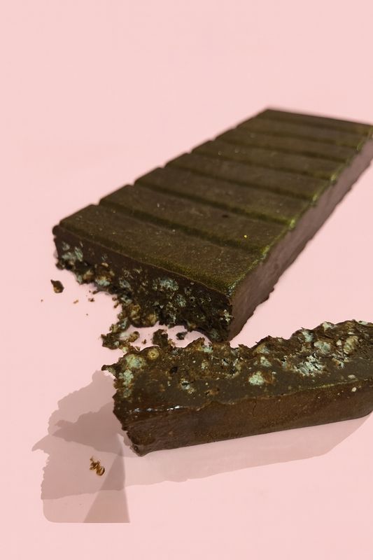 Turron de chocolate crujiente saludable