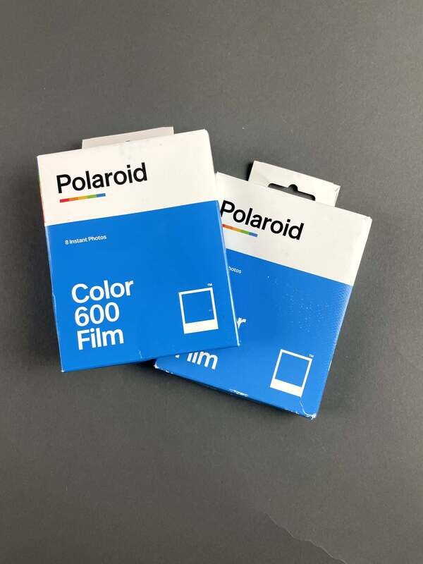 ​Polaroid Color 600