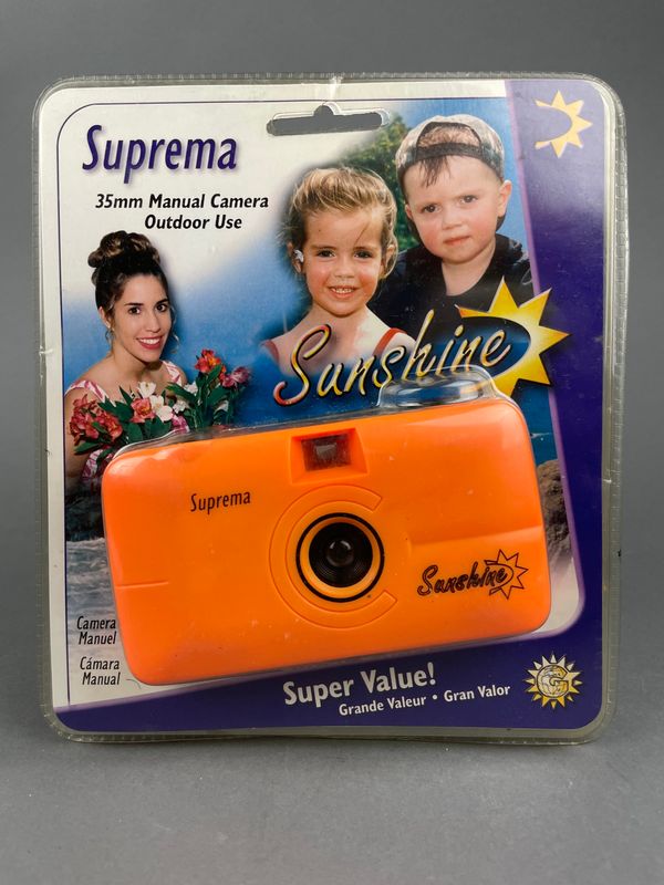 Suprema 35mm Toy Camera