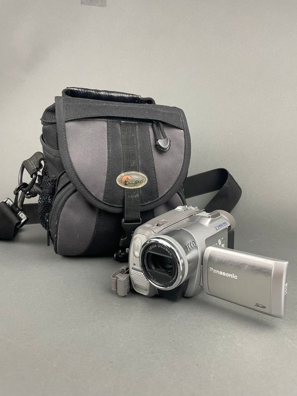 Panasonic Mini MV/SD Card Camcorder (PVGS150)