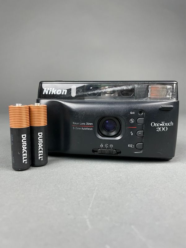 Nikon One Touch 200