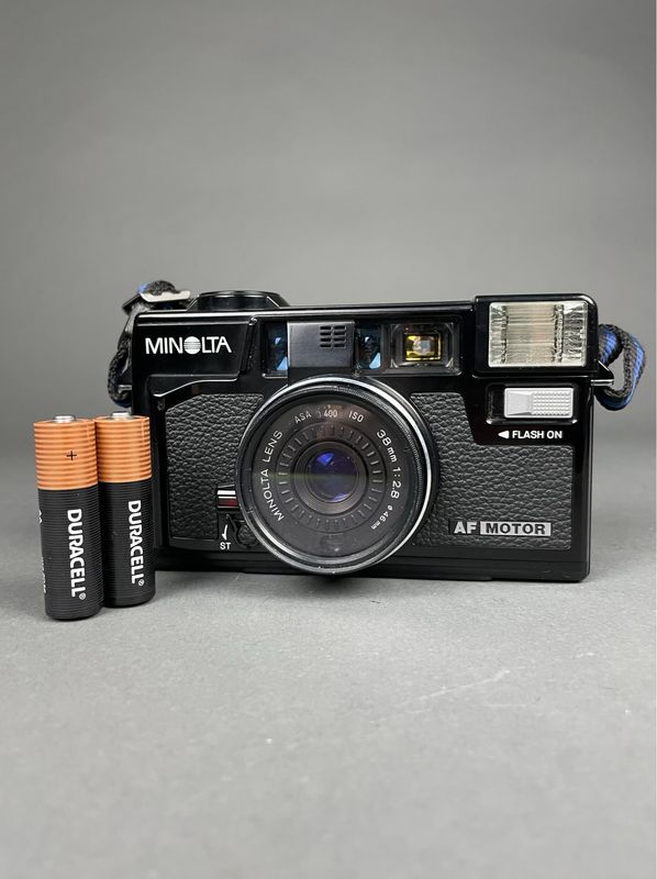 Minolta Hi-Matic AF2-MD