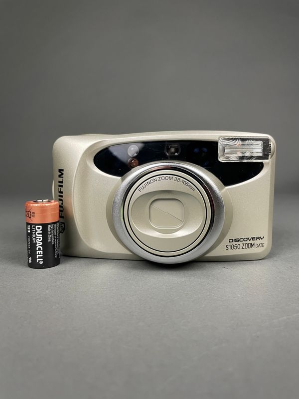 Fujifilm Discovery S1050 Zoom Date