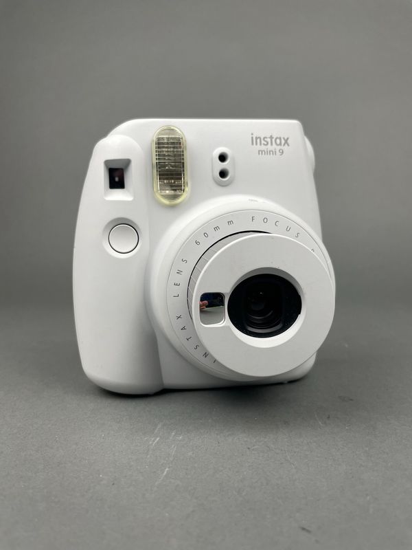 Fujifilm Instax Mini 9