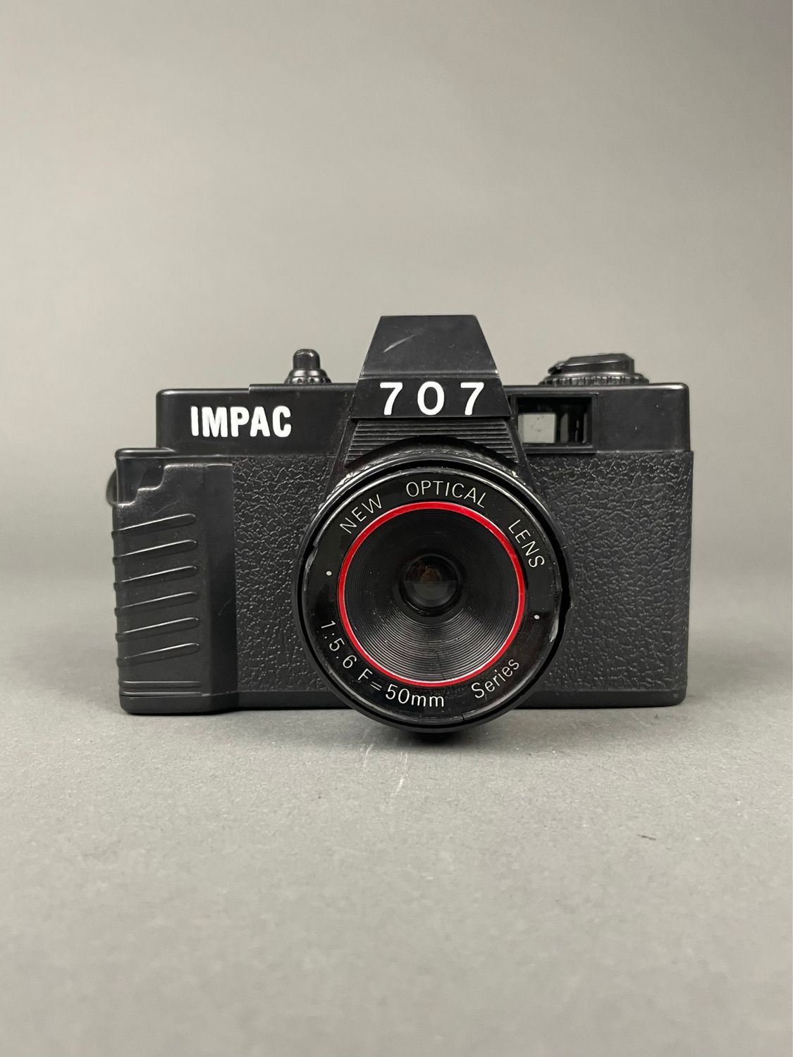 Impac 707 Basic Film Camera