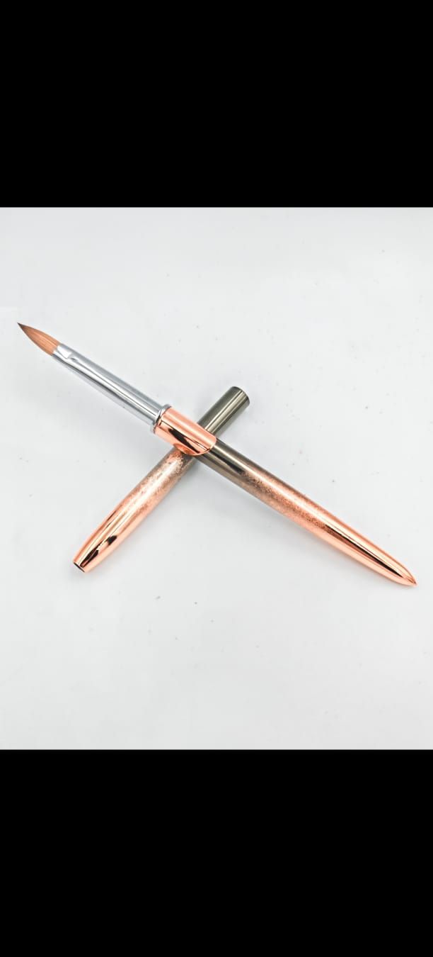 100% Kolinsky Acrylic Brush Rose