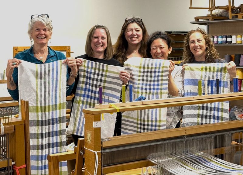 One-Day Weaving: The Hope Tea Towel One-Day Weaving: The Hope Tea Towel