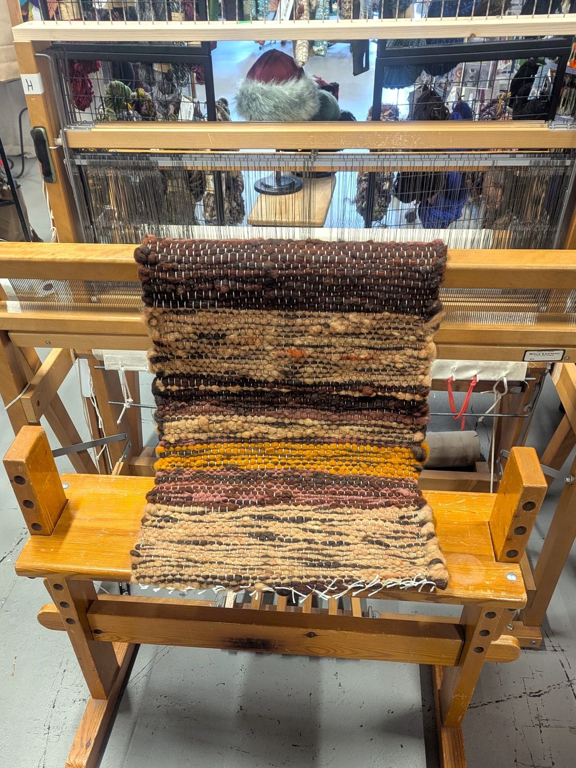 Woven Wool Rug Class: Dye-Spin-Weave, session: 2026 Jan 8, 15 &amp; 22 (Thu, 10a to 1p)