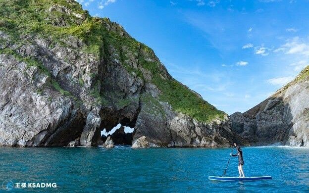 【SUP】宜蘭東澳海蝕洞烏岩角SUP
