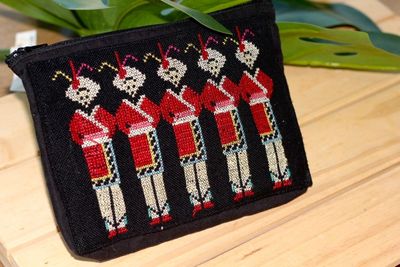 【蘭的風工作室】kiloma’an刺繡化妝包