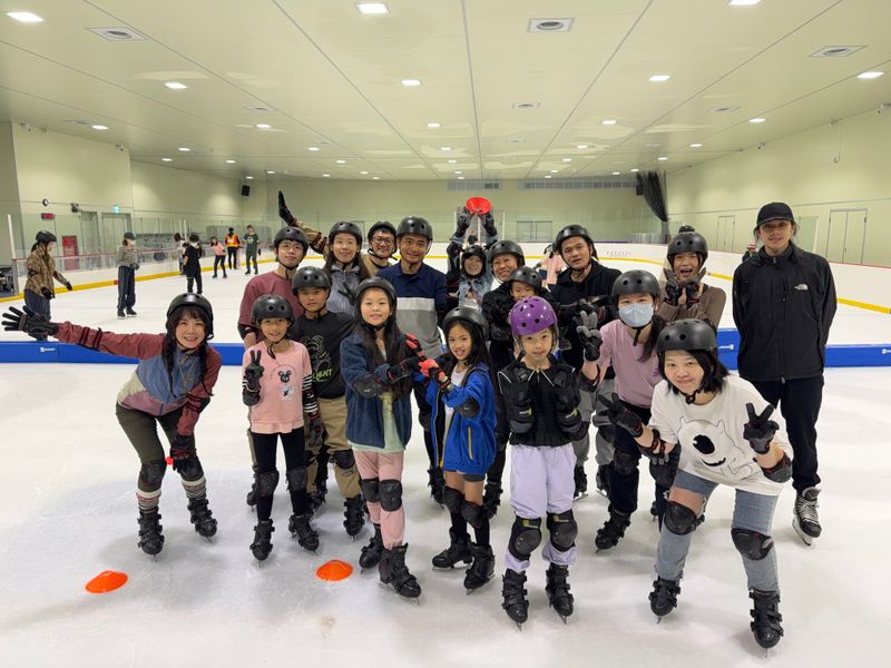 【室內滑冰】新北土城運動中心冰刀滑冰體驗