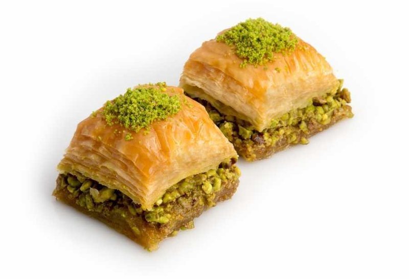 Seyidoglu Frozen SPECIAL SQUARE BAKLAVA WITH PISTACHIOS 6/5.5lb