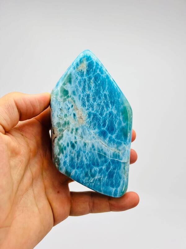 Raw Super Blue Larimar Slab,AAA Larimar,Fractal Larimar,Raw Larimar,Meditation stone,Larimar stone,Dominican Larimar,Healing stone