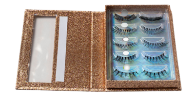 Natural Small Lash Vault