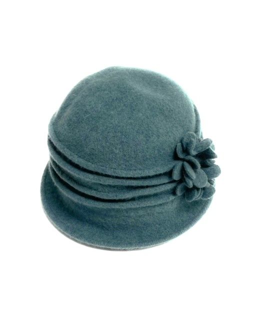 Pleated Wool Hat Pinecone Flowers