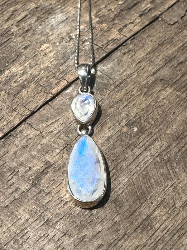 Faceted Double Teardrop Necklace