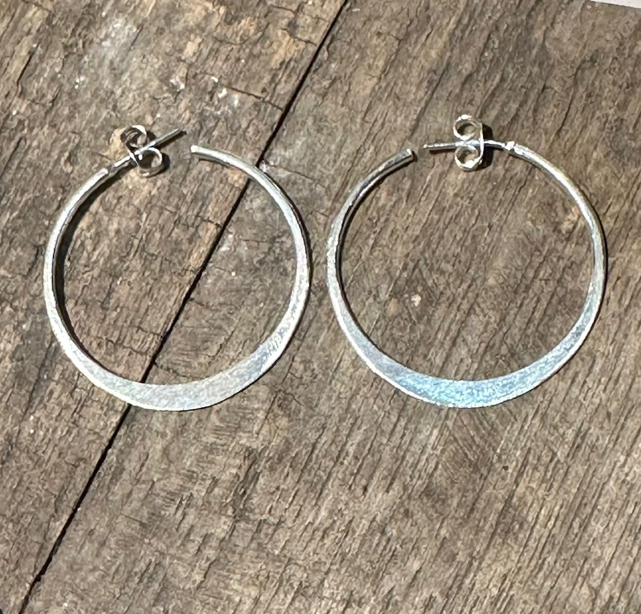 Silver 30mm Medium Matte Hoops