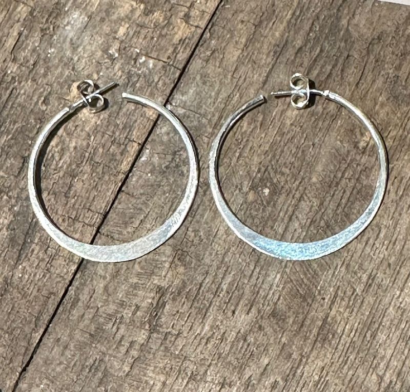 Silver 30mm Medium Matte Hoops