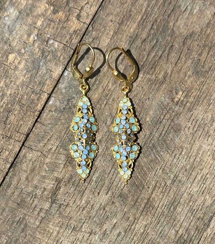 Vianne Earring Pacific Opal