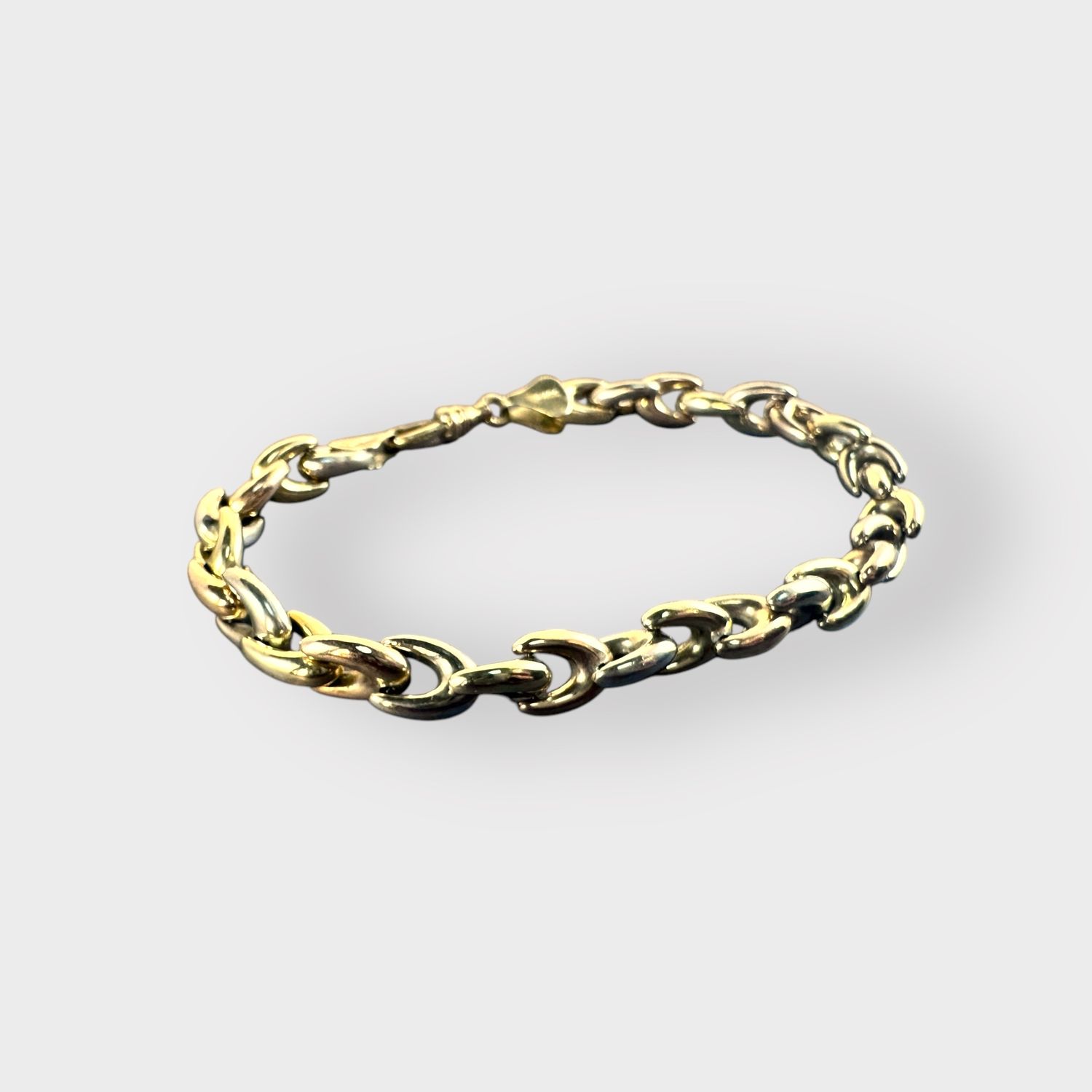 14k Tri-color Gold Thick Link bracelet