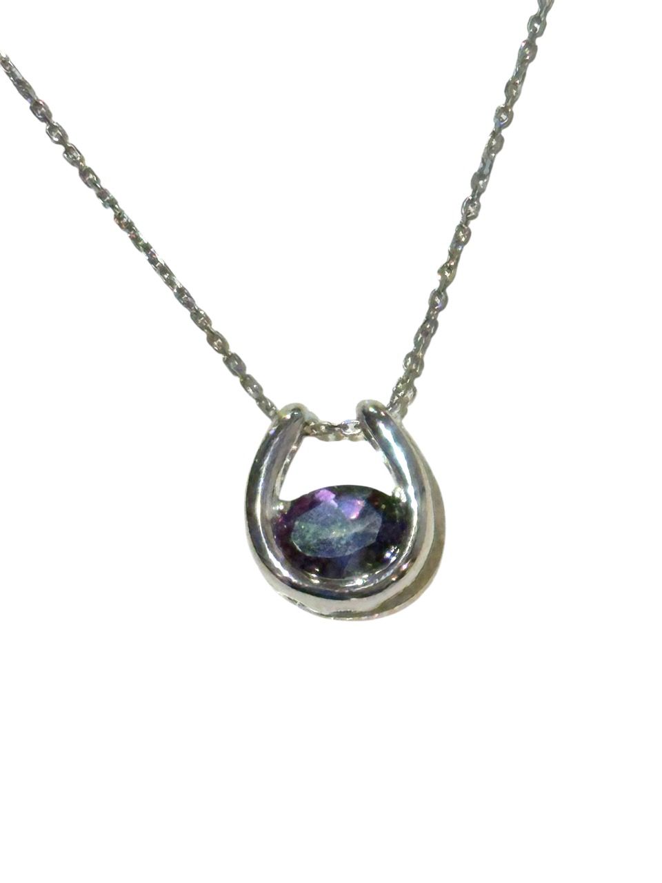 Rainbow Topaz Oval in Horseshoe Pend