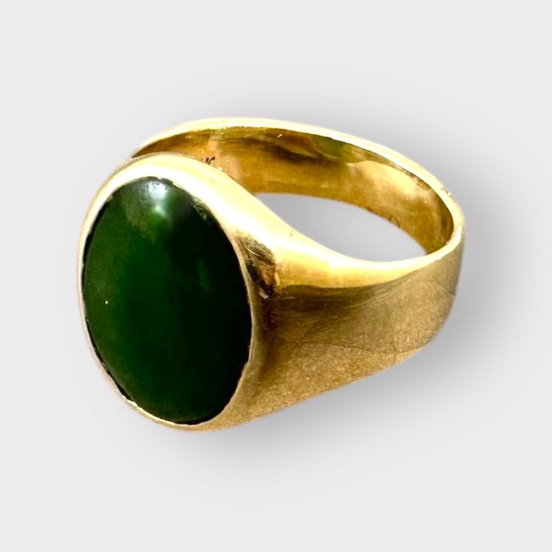 14K Yellow Gold Jade Ring size 11