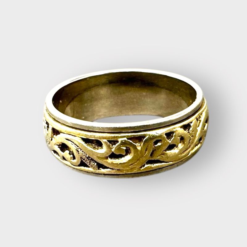 14k Yellow and White Gold Filigree Band Elegant Design