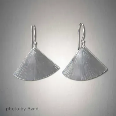 SS Simple Fan Medium Earring