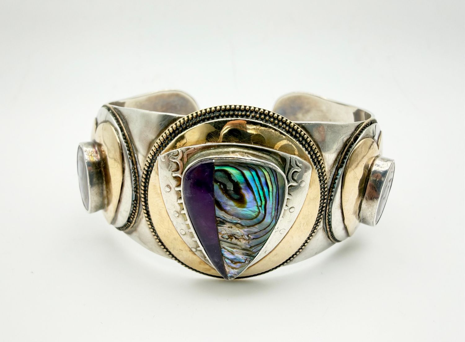 Signed Tabra Tunoa Vintage SS Abalone &amp; Amethyst Cuff