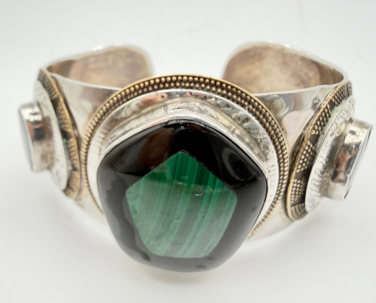 Signed Tabra Tunoa Vintage SS Onyx &amp; Malachite Cuff w/Gold Tone Details