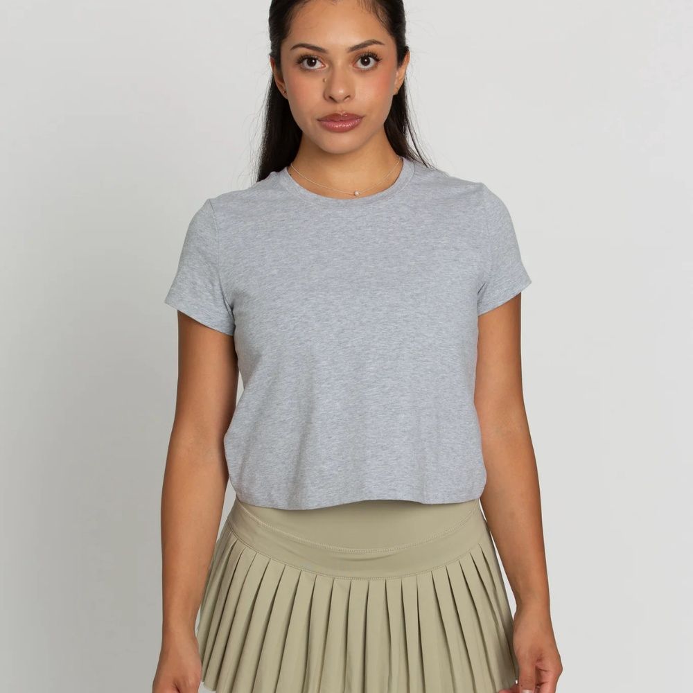 HEATHER GREY CLASSIC SHORT SLEEVE TEE, Color: HEATHERGREY, Size: XS