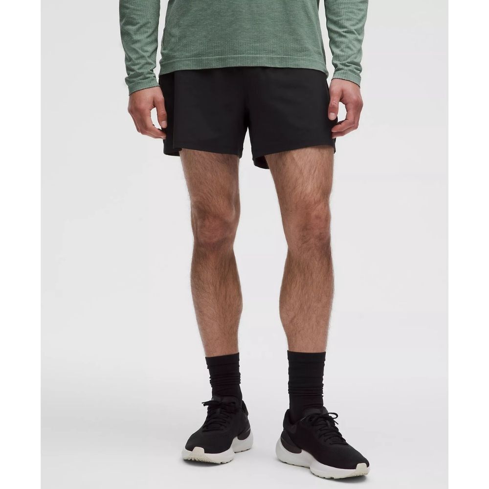 PACE BREAKER LINED SHORT 5&quot;, Color: BLACK, Size: MEDIUM, Style: LM7B83S